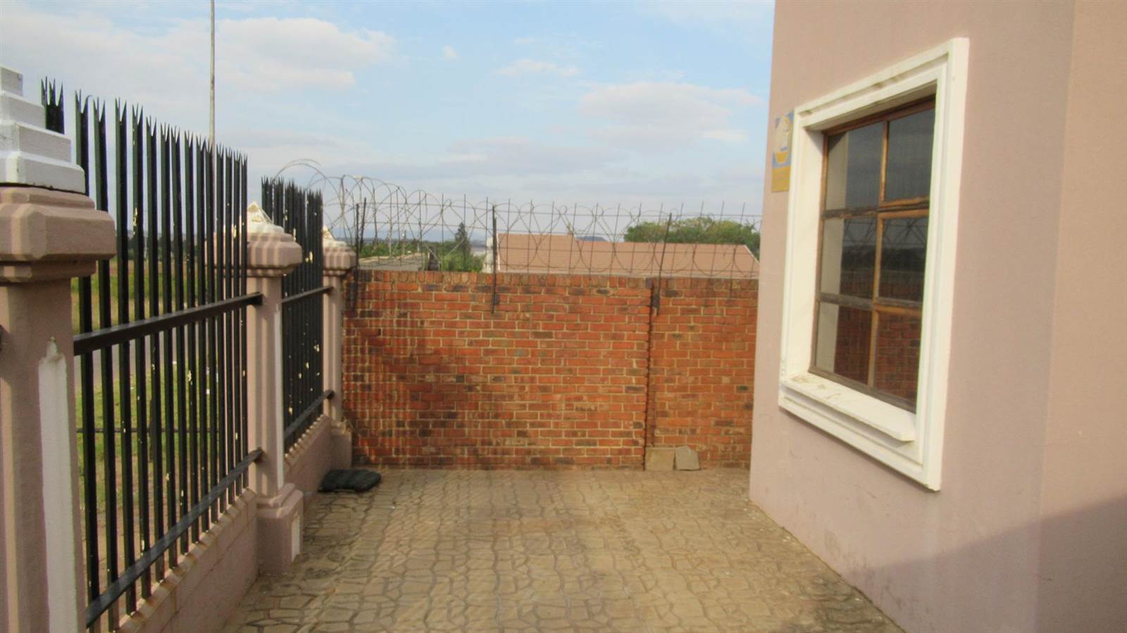5 Bed House in Rust Ter Vaal photo number 5