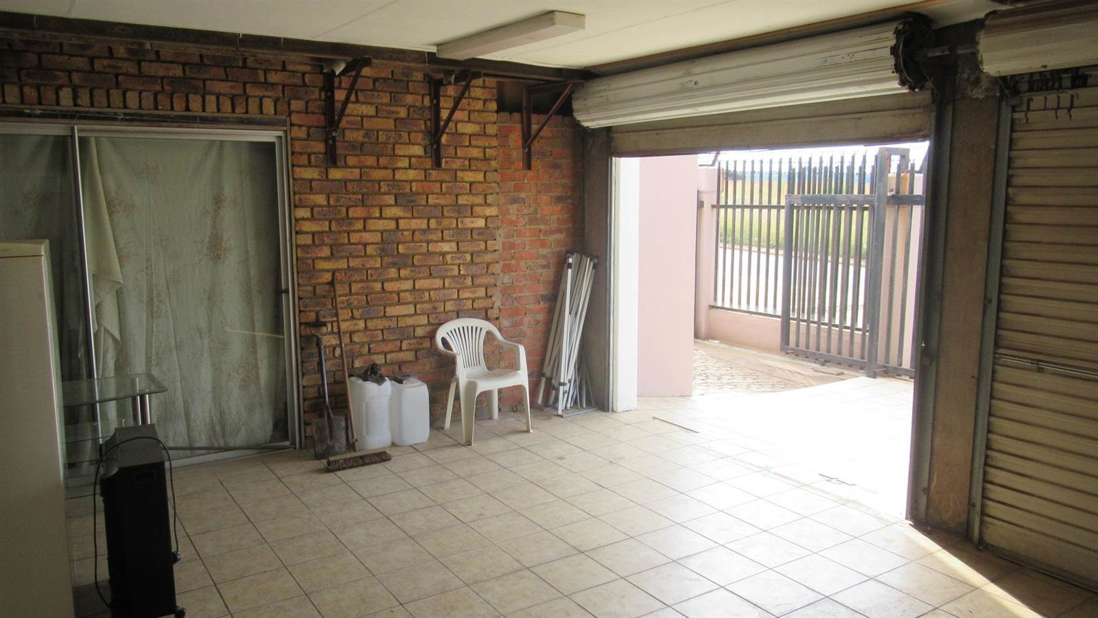 5 Bed House in Rust Ter Vaal photo number 18