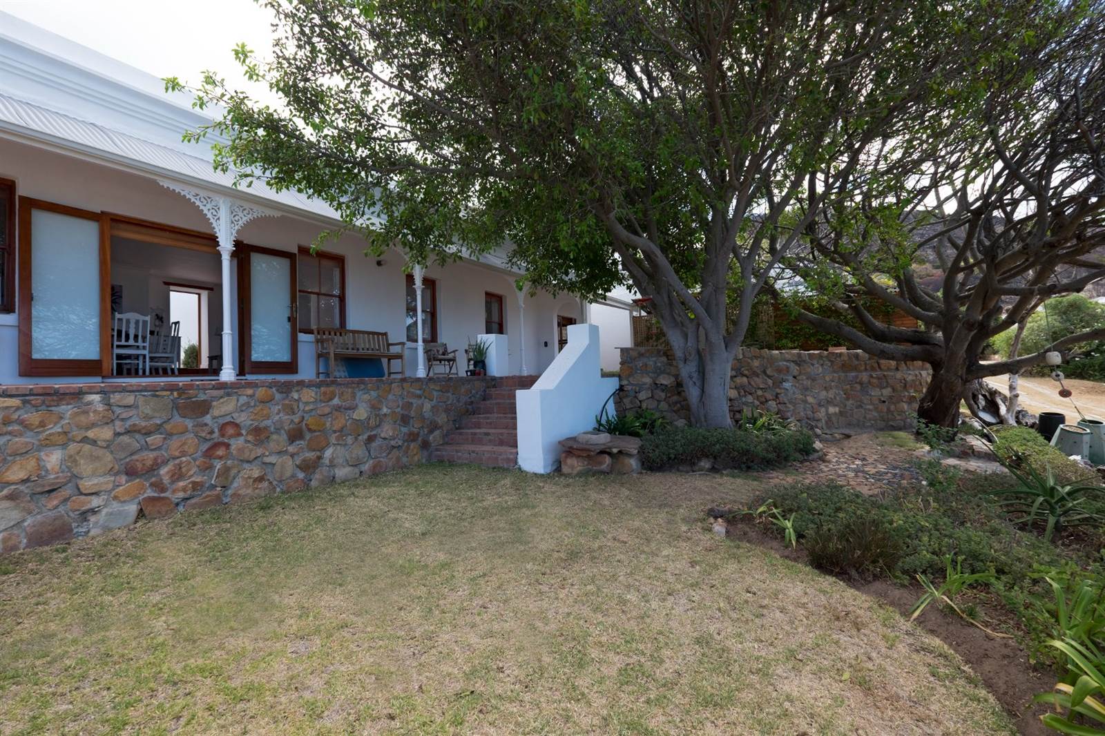 3 Bed House in Simons Town photo number 12