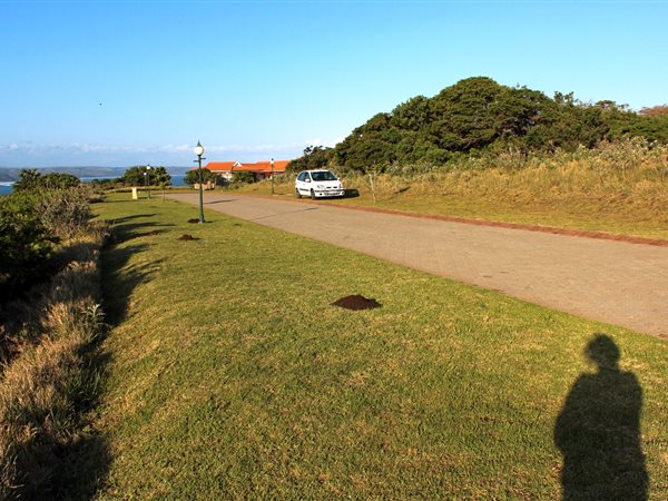 1 180 m² Land