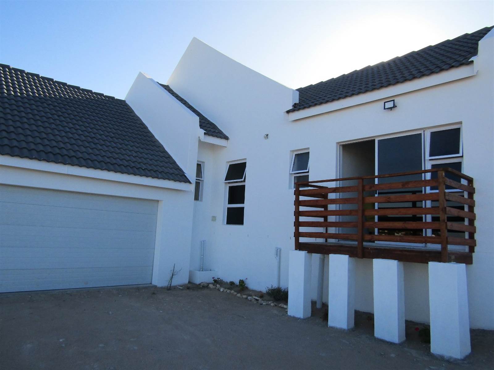 4 Bed House in St Helena Bay photo number 8