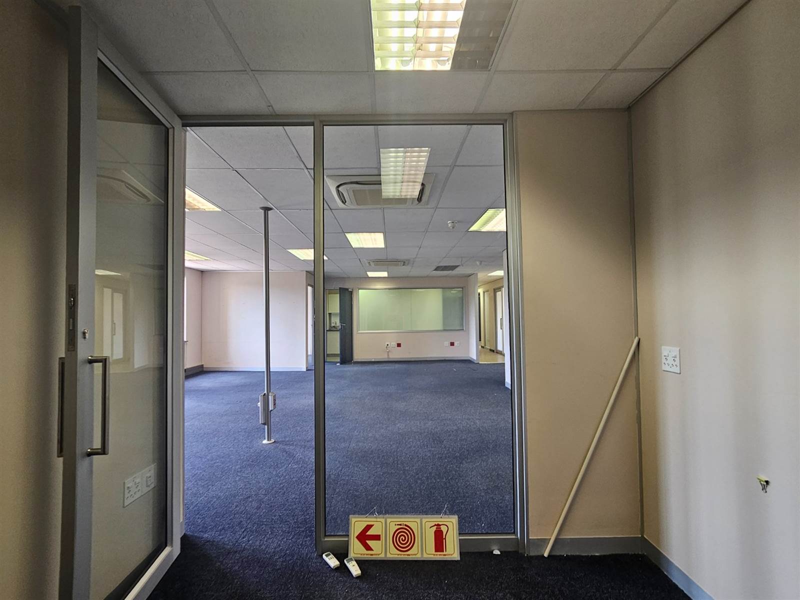 303  m² Commercial space in Fourways photo number 21