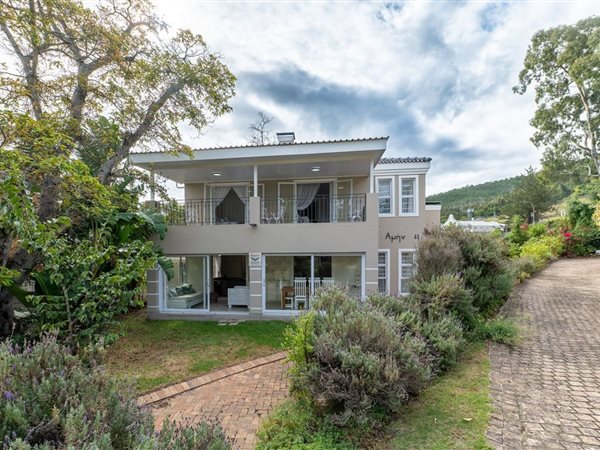 3 Bedroom House 3 Bedroom House
