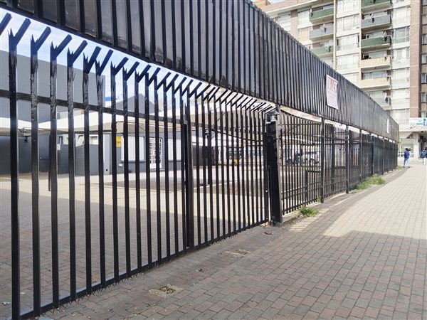 400 m² Commercial space 400 m² Commercial space