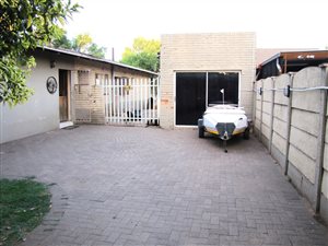 3 Bed House in Vanderbijlpark CE2