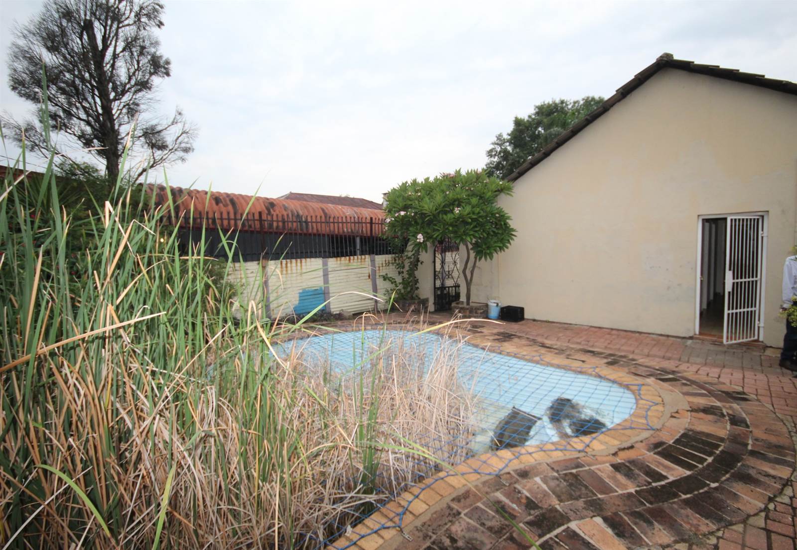 6 Bed House in Pretoria West photo number 18