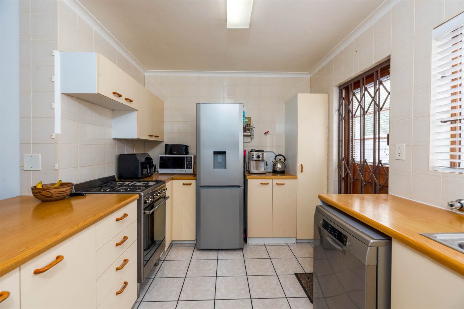 3 Bed House in Fish Hoek photo number 11