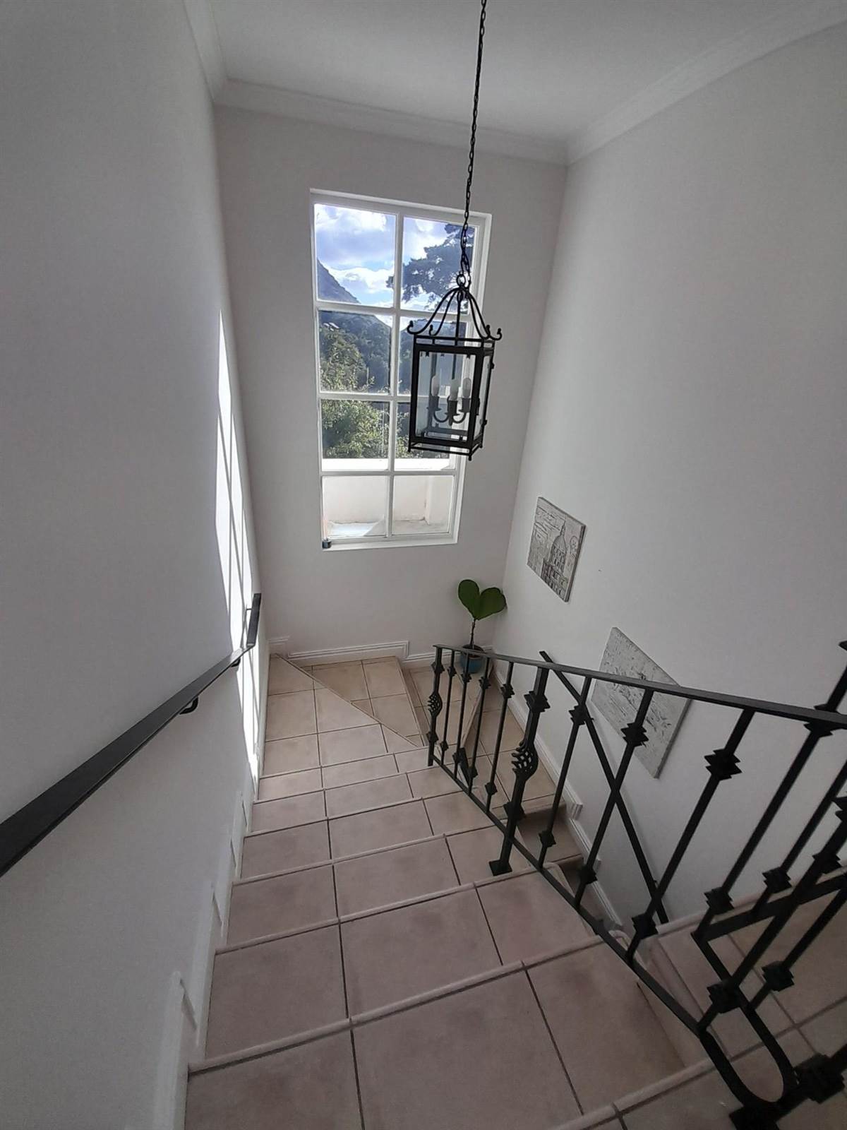 3 Bed Townhouse in Hout Bay and surrounds photo number 15