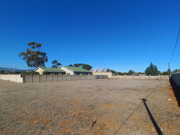 1 153 m² Land 1 153 m² Land