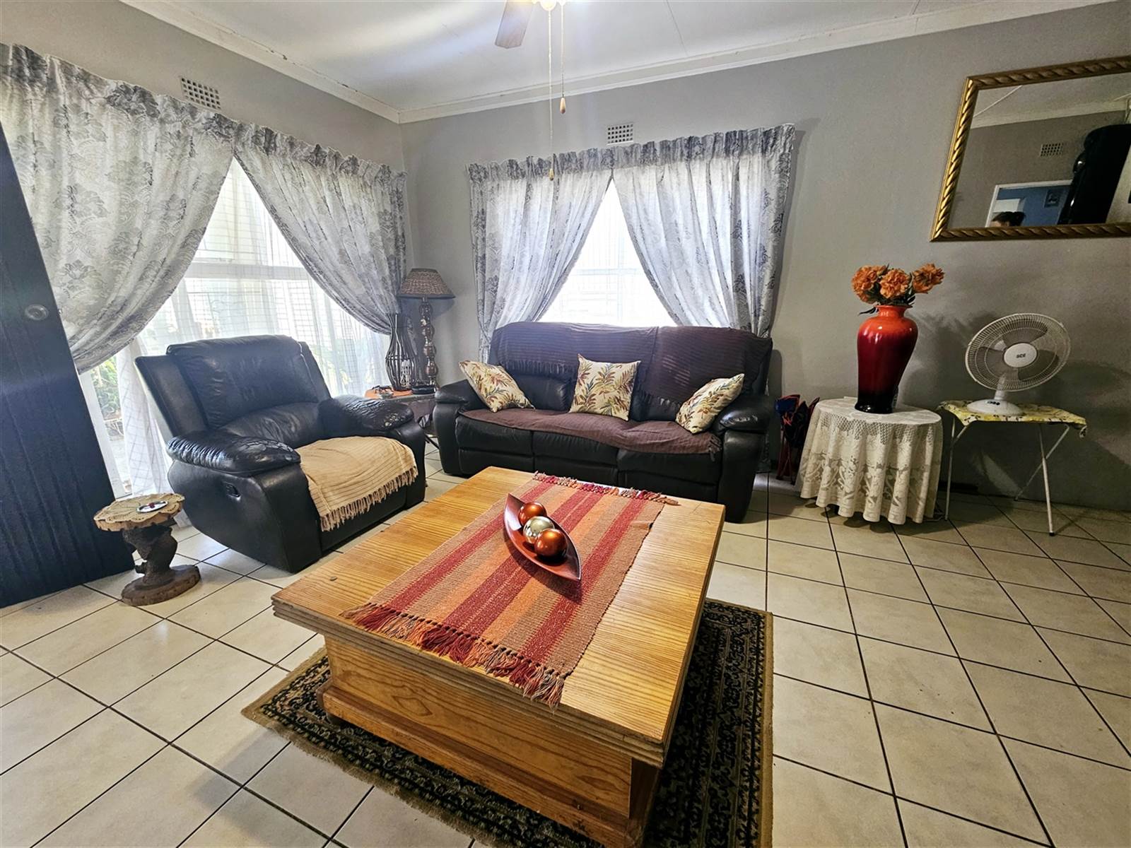 6 Bed House in Louis Trichardt photo number 7