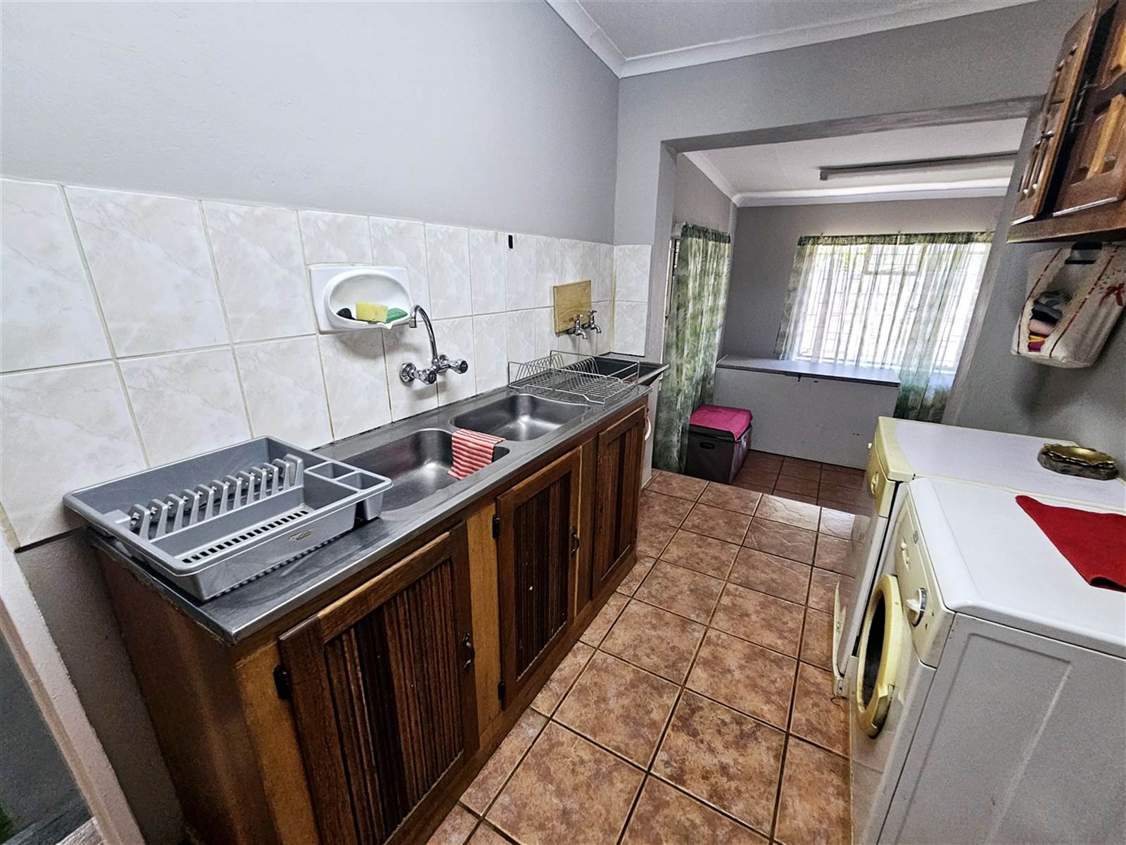 6 Bed House in Louis Trichardt photo number 18