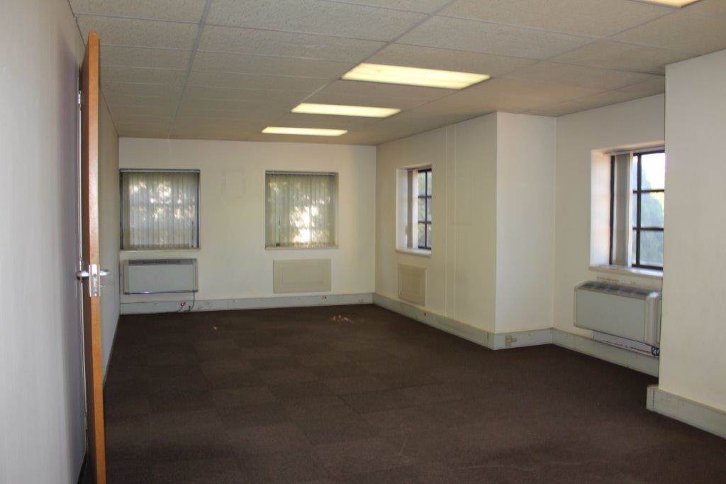 228  m² Office Space in Hillcrest photo number 3