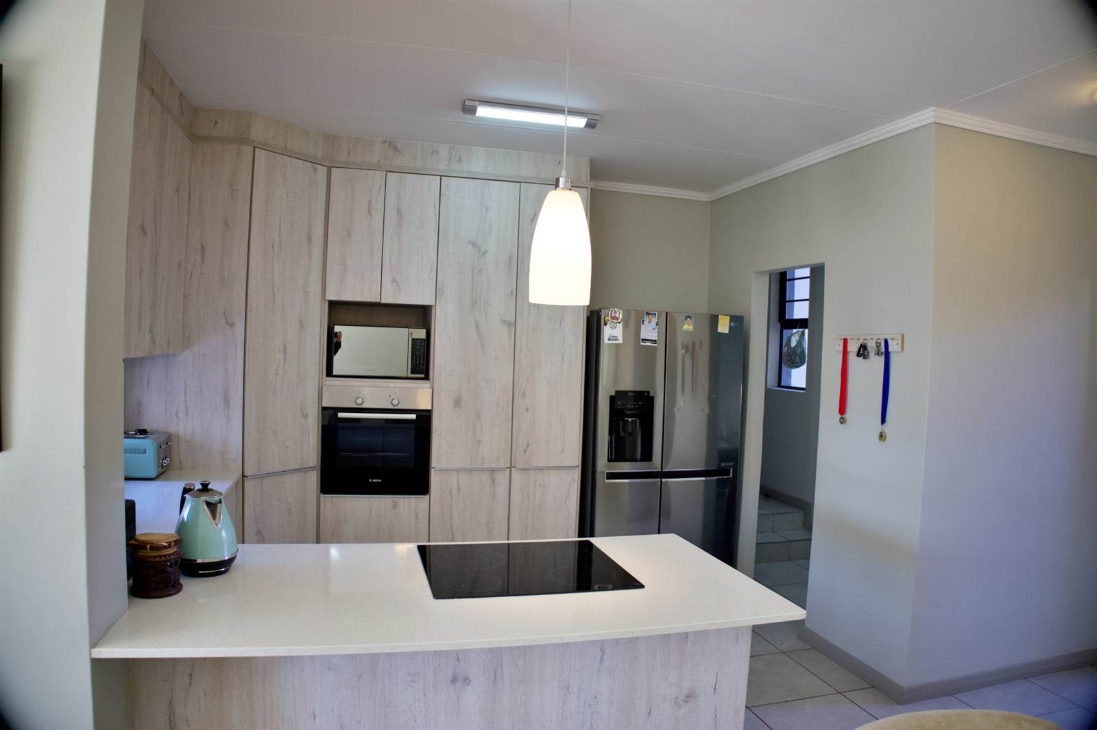 3 Bed House in Rooihuiskraal North photo number 3