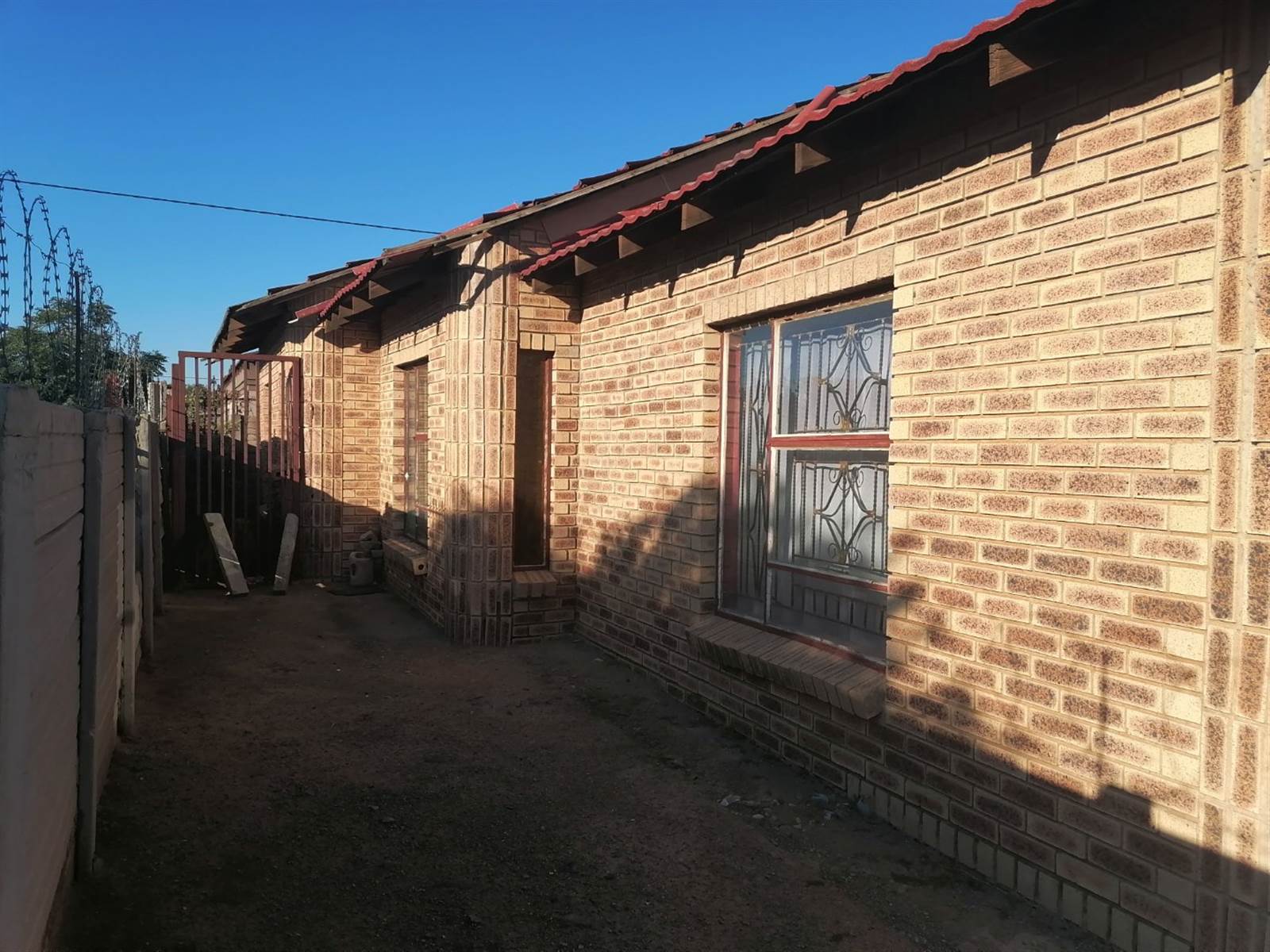 3 Bed House in Bloemfontein photo number 17