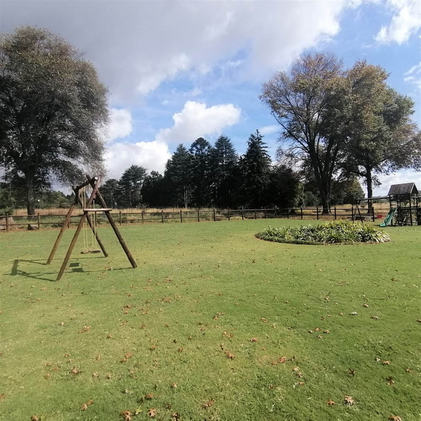 4311 m² Land available in Howick photo number 2