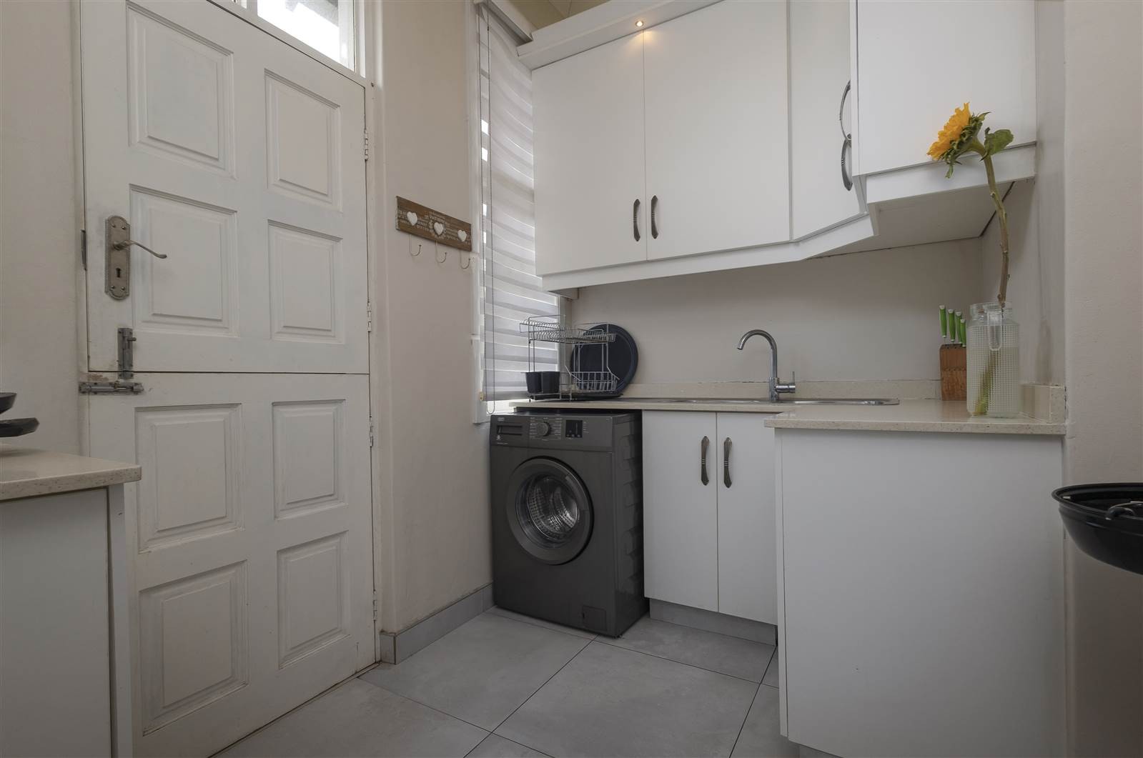2 Bed Apartment in Windermere photo number 9