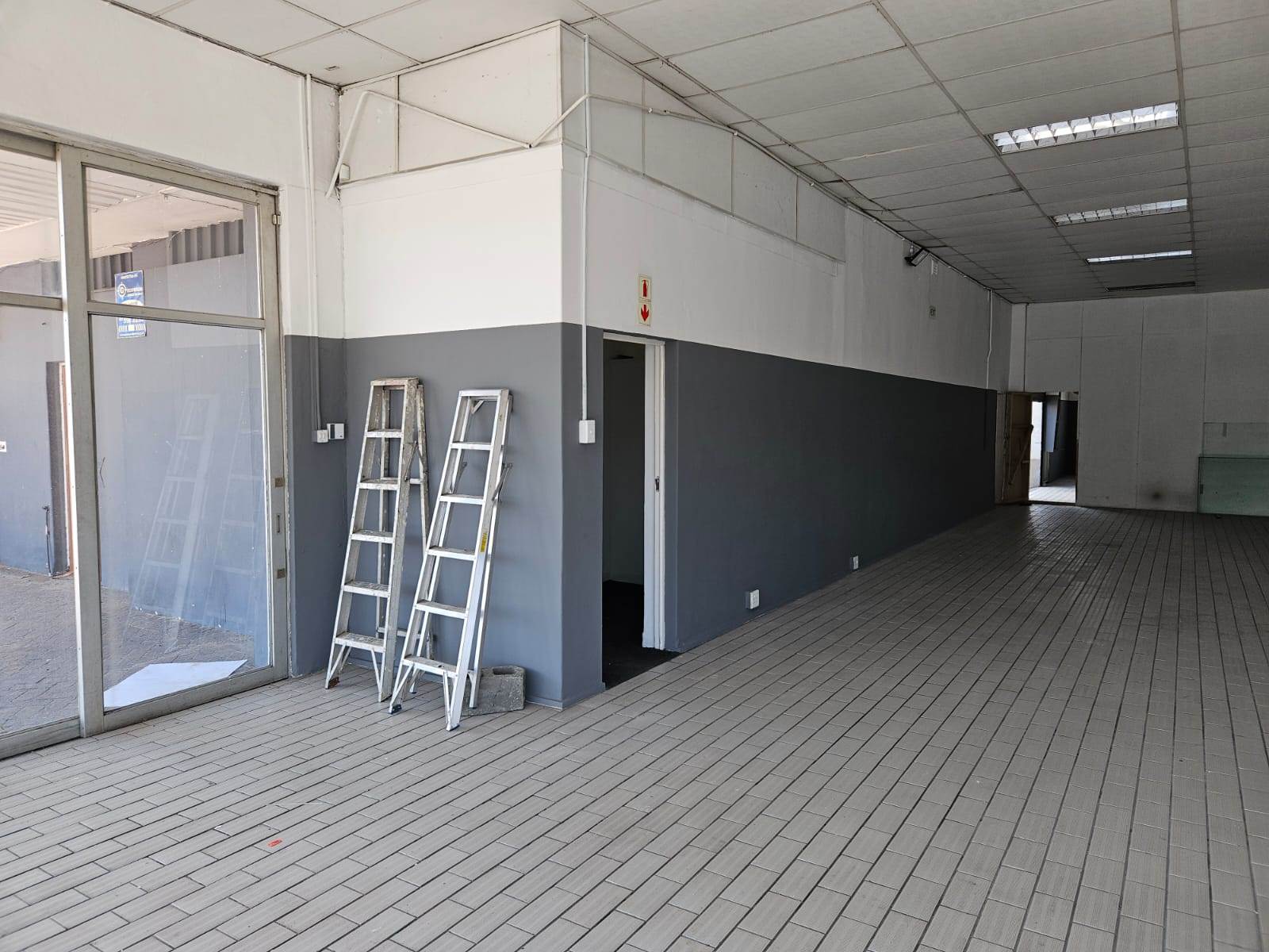 360  m² Commercial space in Goodwood photo number 9