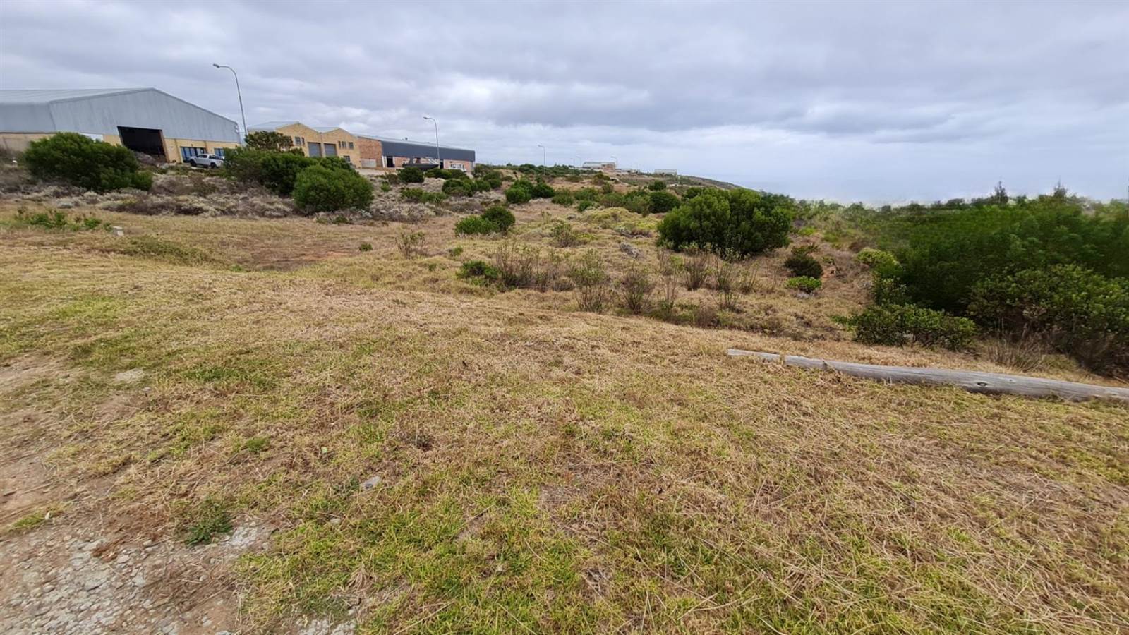1335 m² Land available in Mossel Bay Central photo number 9