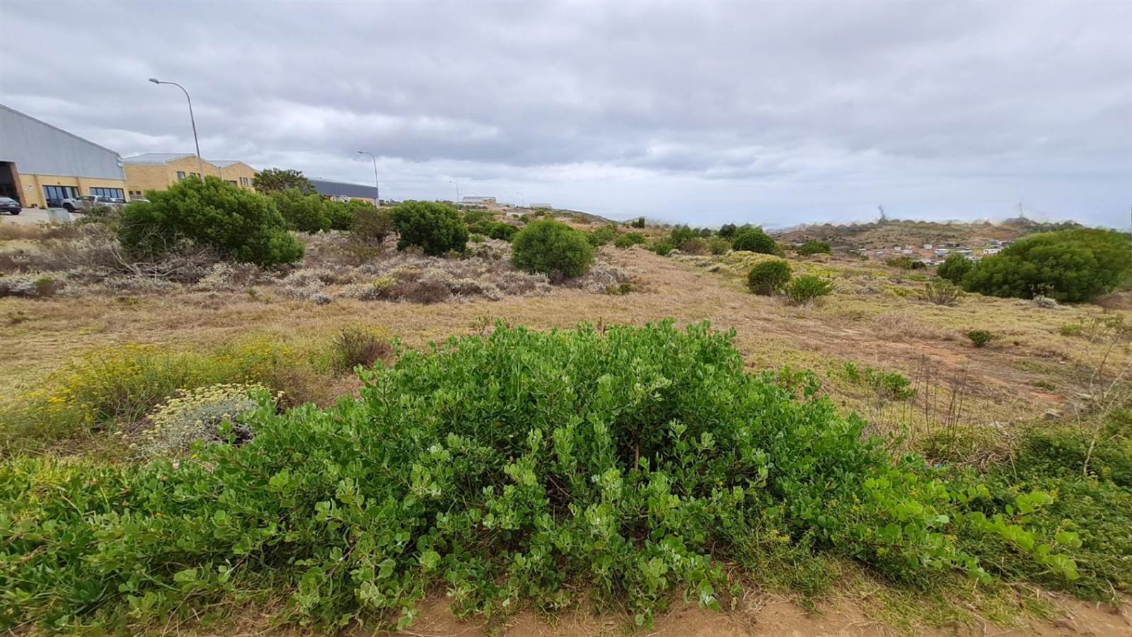 1335 m² Land available in Mossel Bay Central photo number 7