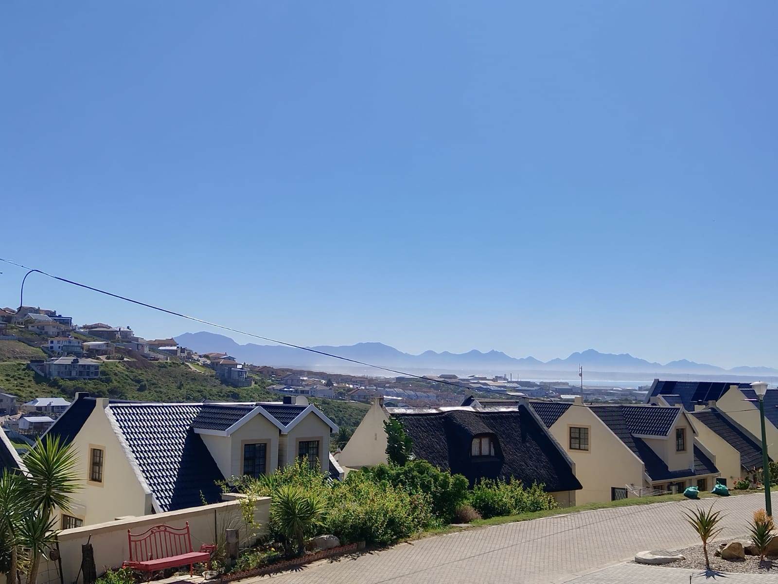 224 m² Land available in Mossel Bay Central photo number 2