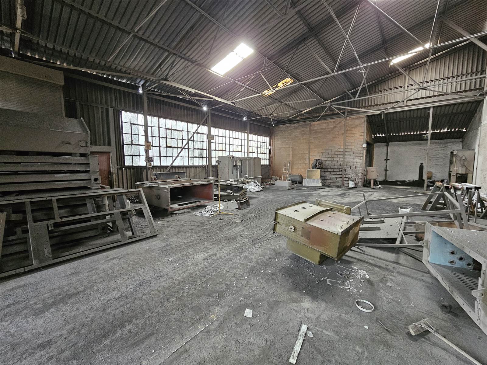 275  m² Industrial space in Wadeville photo number 3