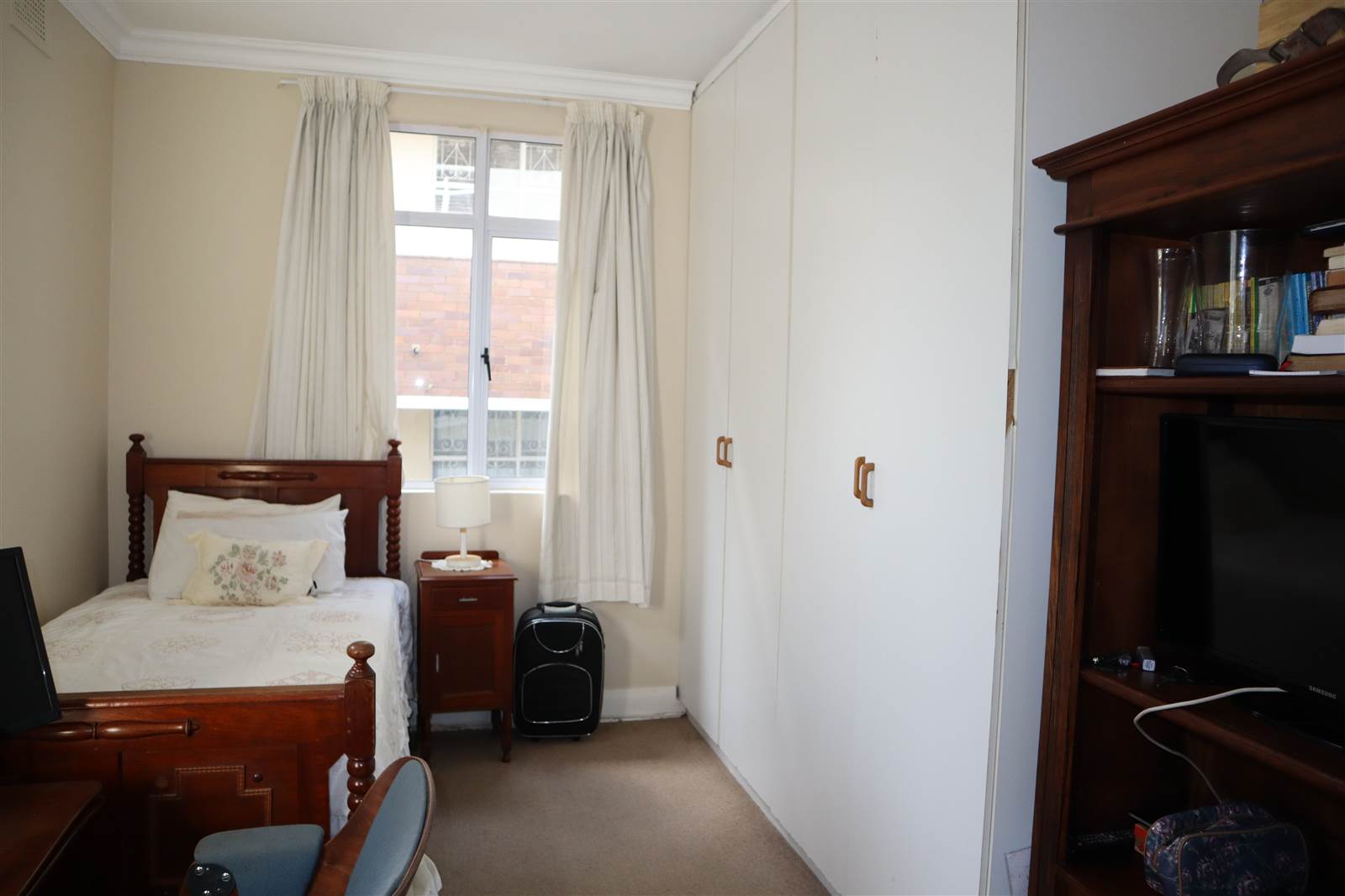 2 Bed Flat in Musgrave photo number 9
