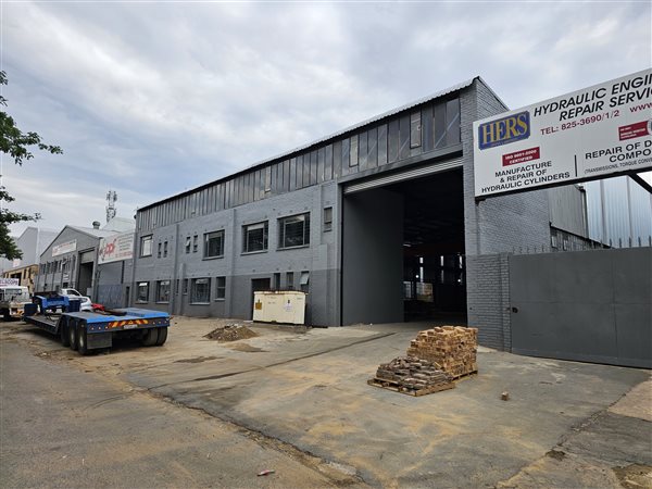 1600  m² Industrial space in Germiston South
