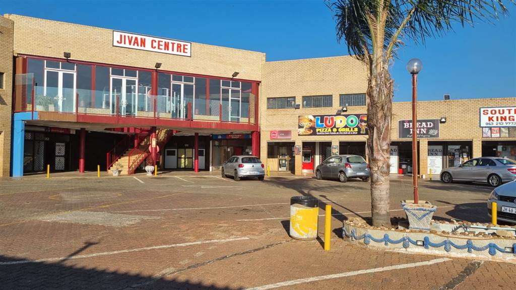 4800  m² Commercial space in Lenasia South photo number 11