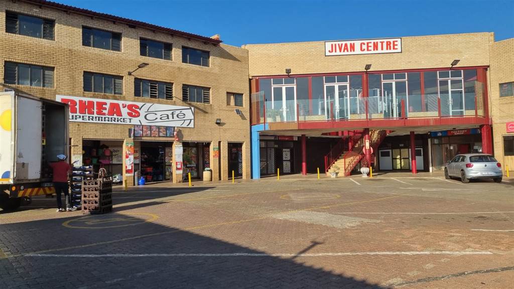 4800  m² Commercial space in Lenasia South photo number 10