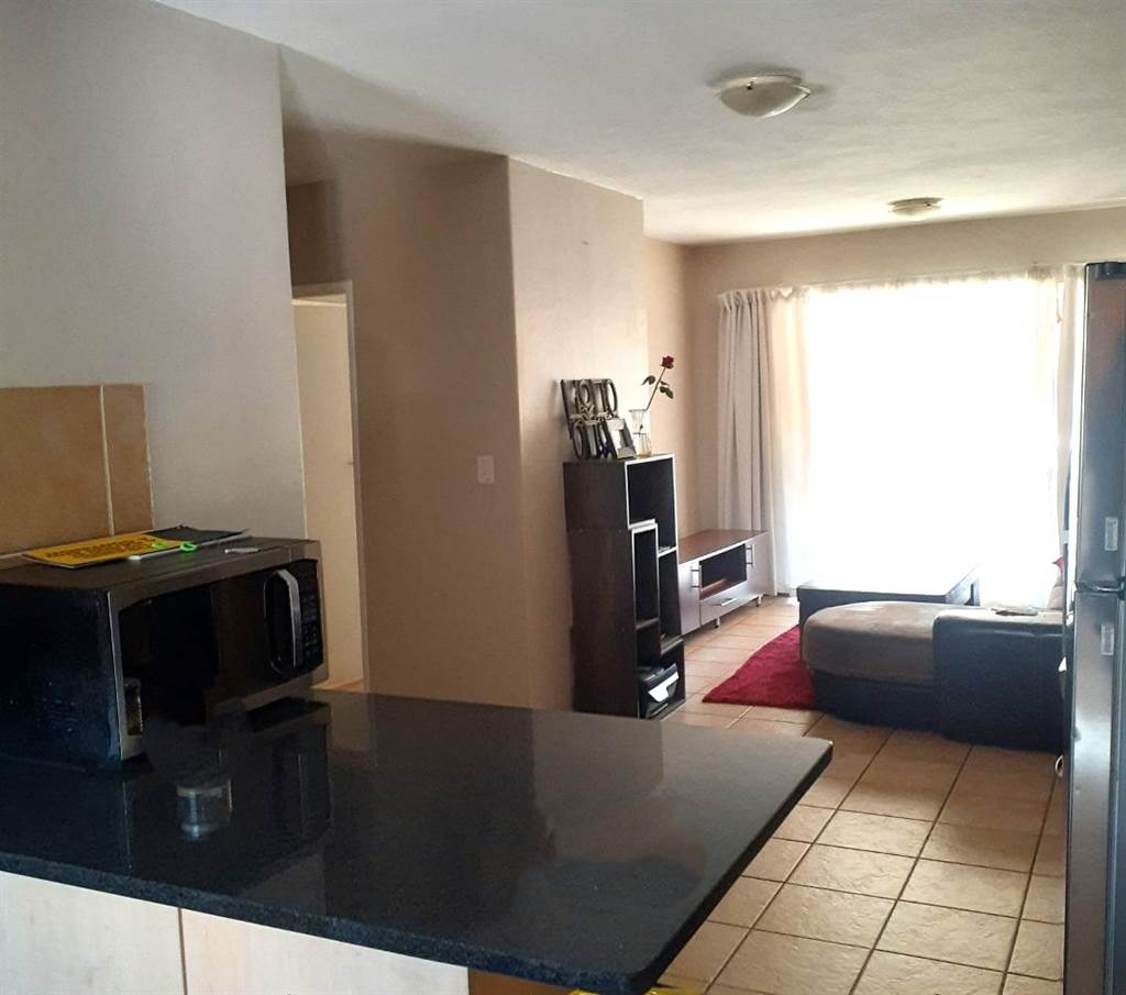 2 Bed Apartment in Annlin photo number 12