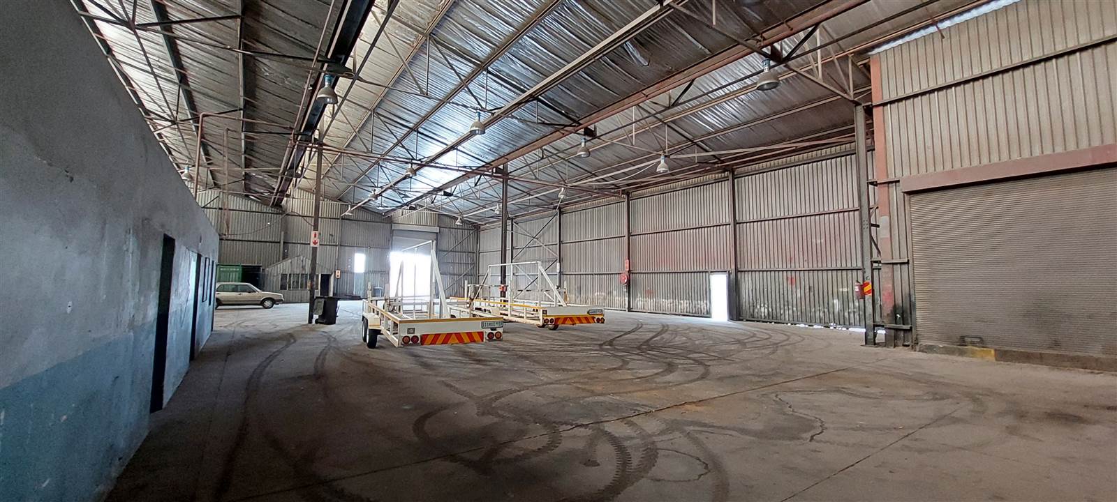 921  m² Industrial space in Clayville photo number 6