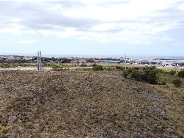 3 788 m² Land