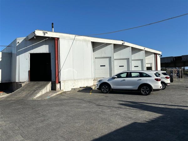 2 751  m² Industrial space