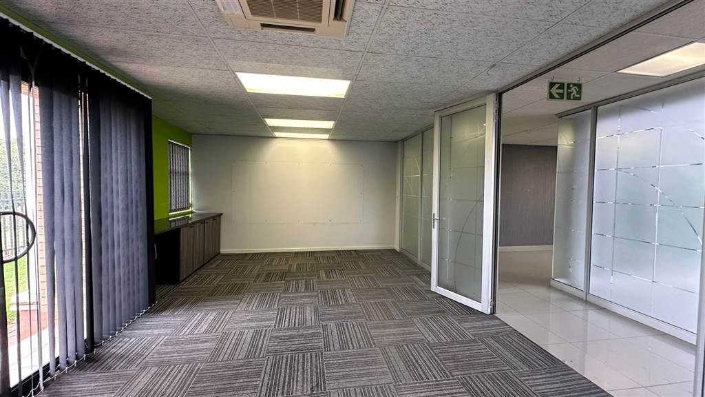500  m² Commercial space in Highveld photo number 14