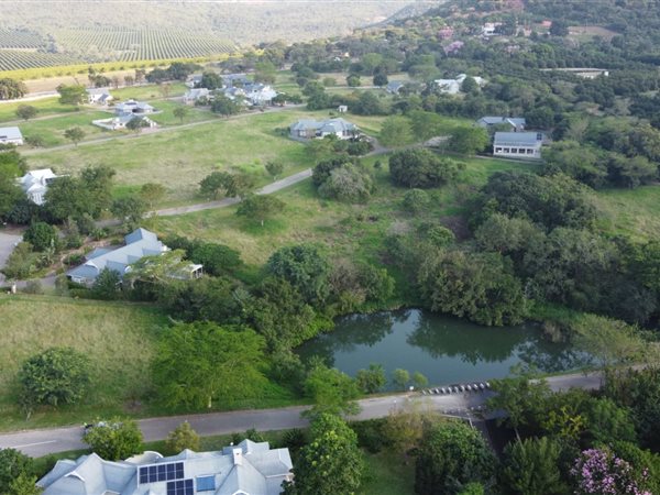 1063 m² Land available in Hazyview