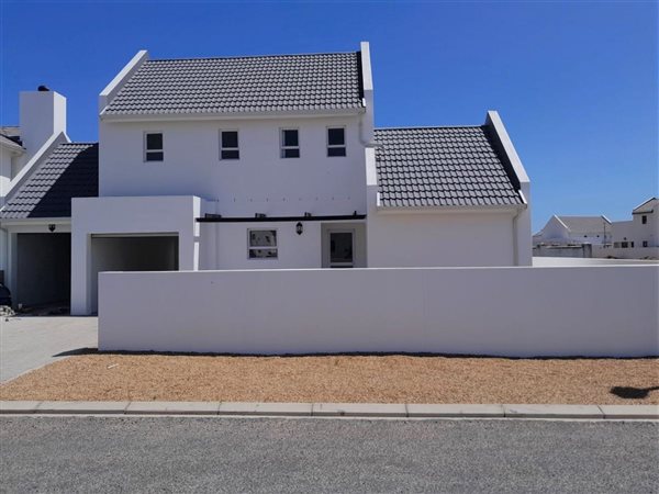 4 Bed House in Sandy Point
