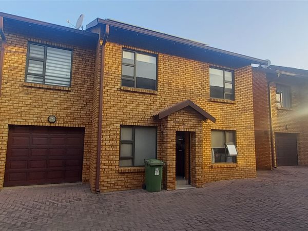 3 Bed Townhouse