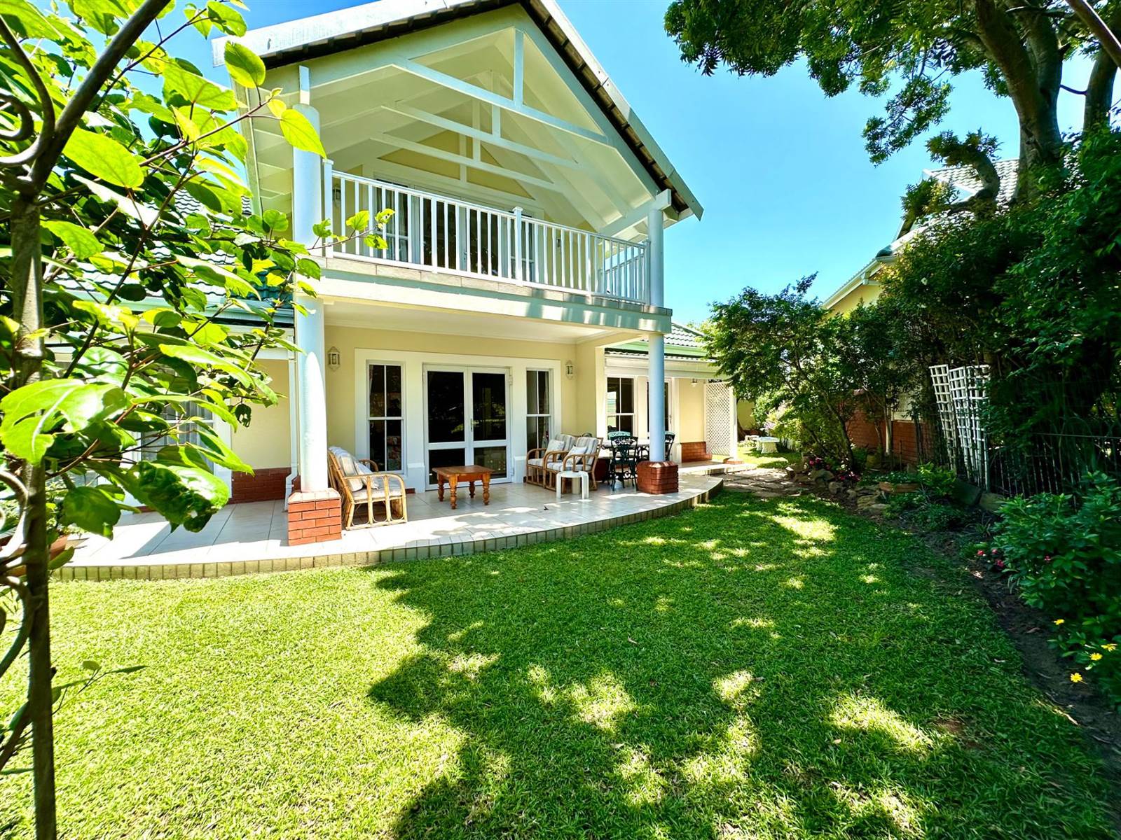 4 Bed Townhouse in Mt Edgecombe Estate 1 & 2 photo number 1
