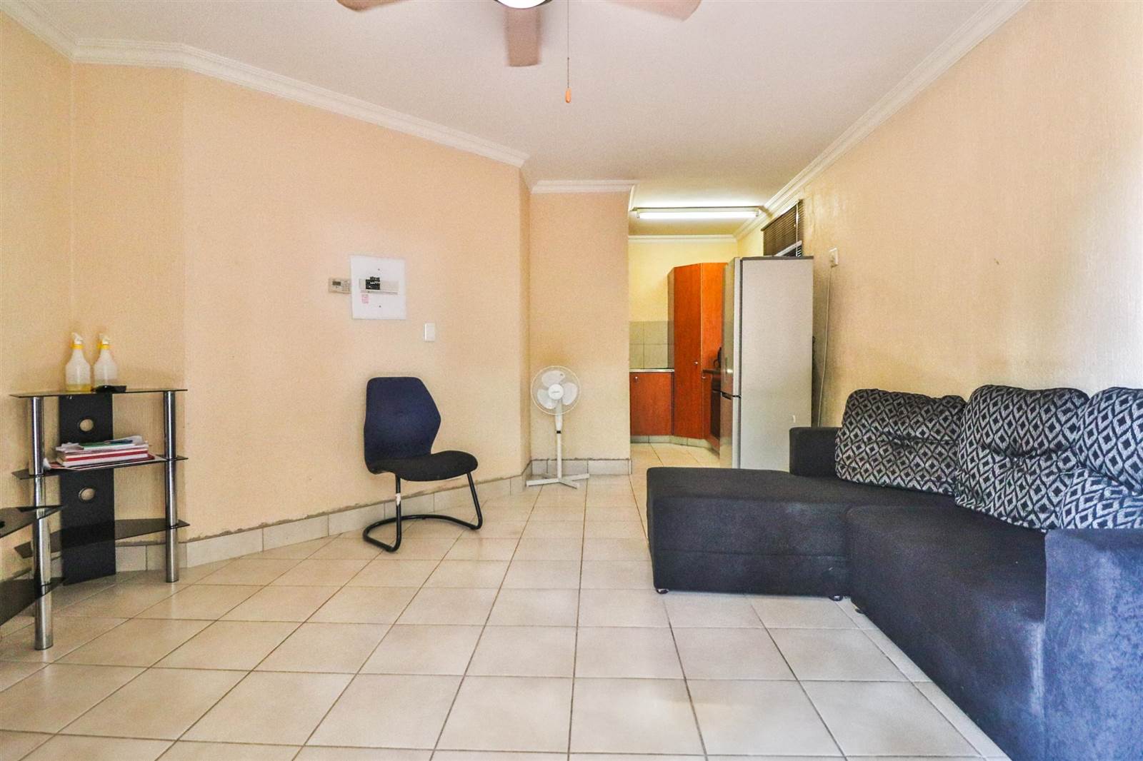 1 Bed Apartment in Nelspruit Central photo number 3