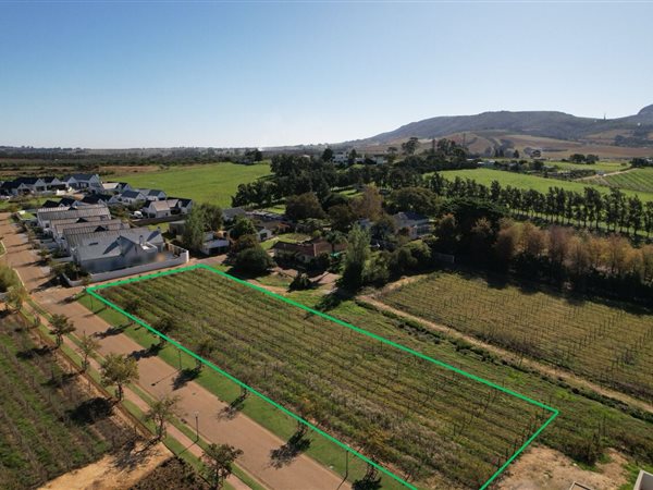 2 944 m² Land 2 944 m² Land