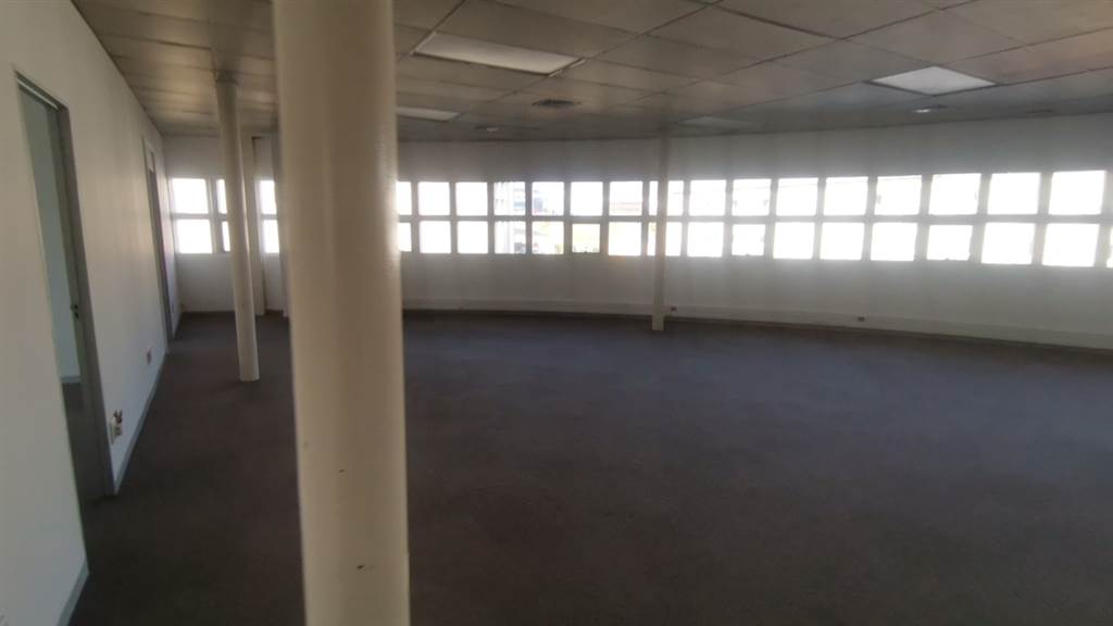 520  m² Commercial space in Bedfordview photo number 17