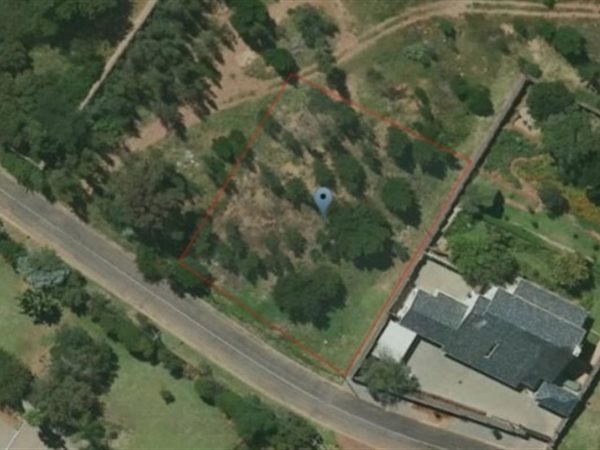 1565 m² Land available in Waterkloof