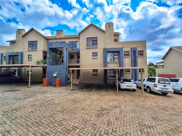 3 Bedroom Townhouse 3 Bedroom Townhouse