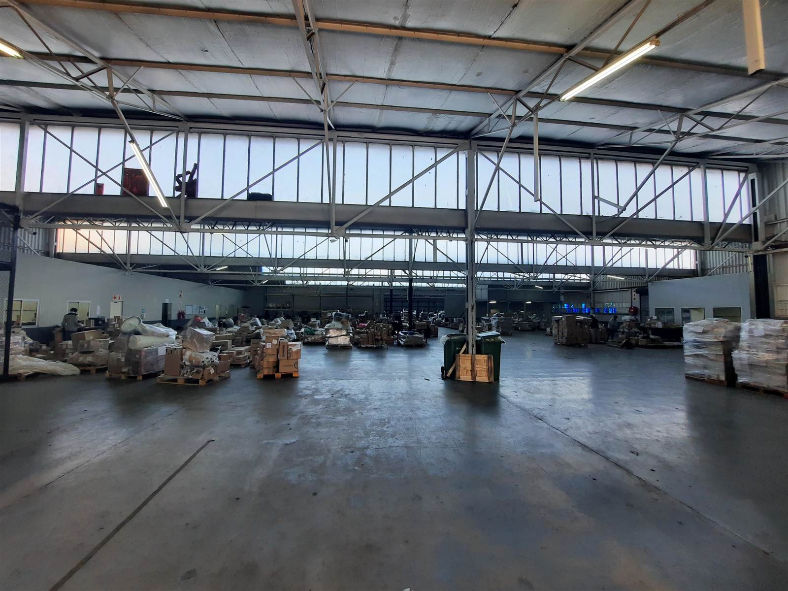 11200  m² Industrial space in Industria West photo number 7