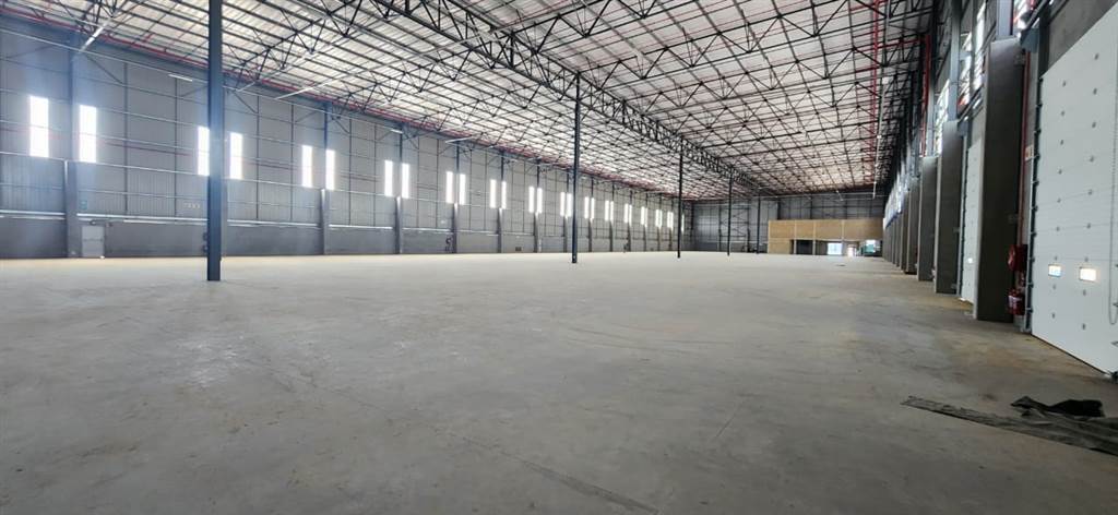 6443  m² Industrial space in Pomona photo number 3