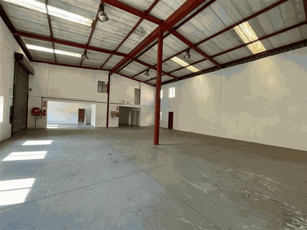 504  m² Industrial space