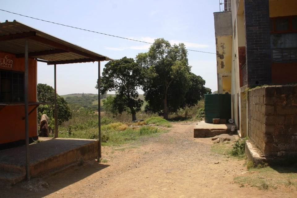 4.9 ha Land available in Umtentweni photo number 2