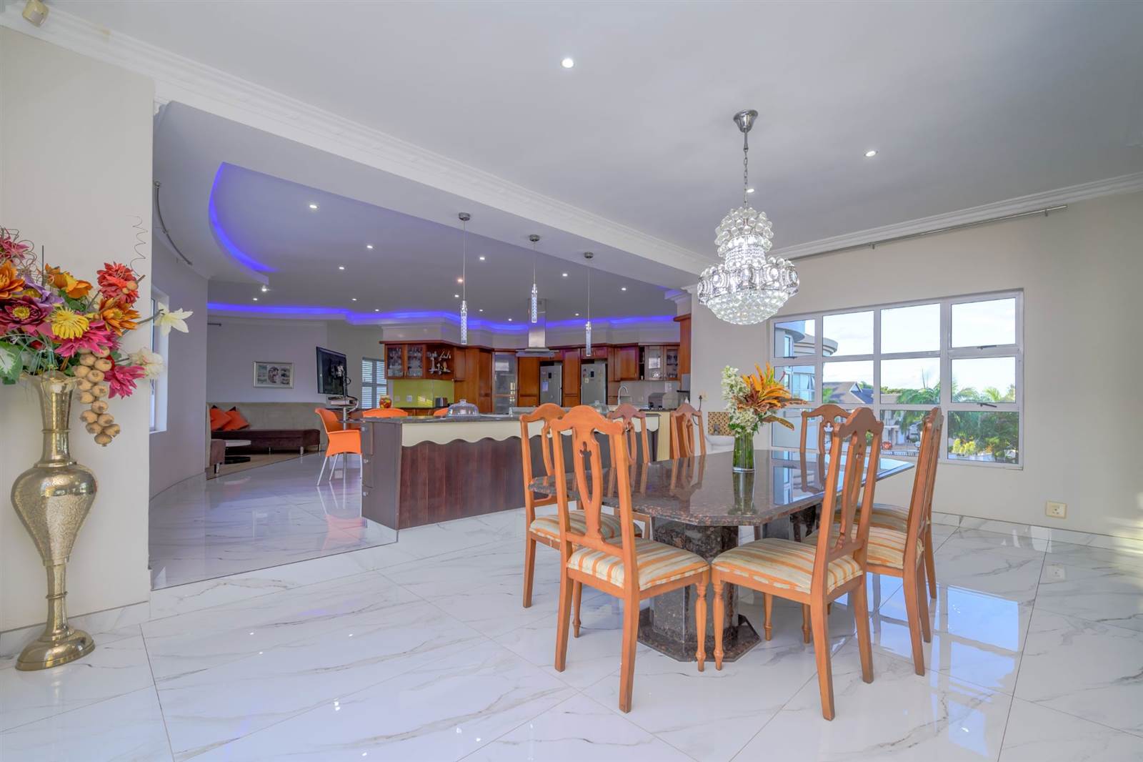 5 Bed House in Umhlanga Rocks photo number 9