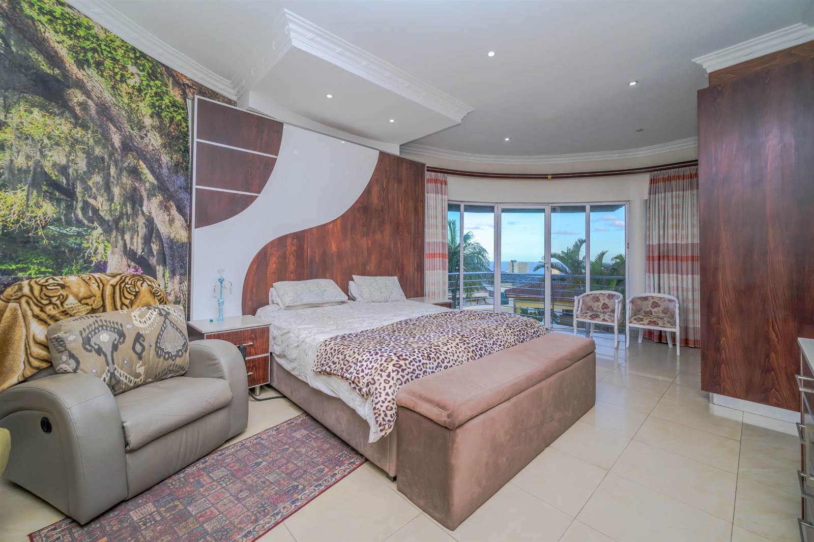 5 Bed House in Umhlanga Rocks photo number 25