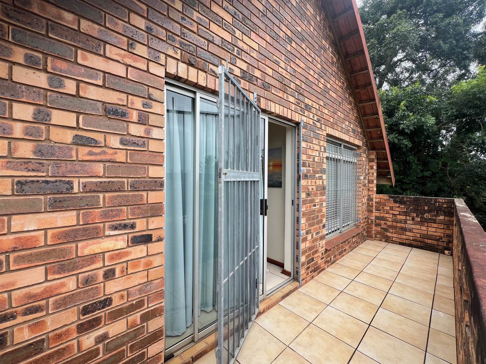 2 Bed Townhouse in Mtunzini photo number 10